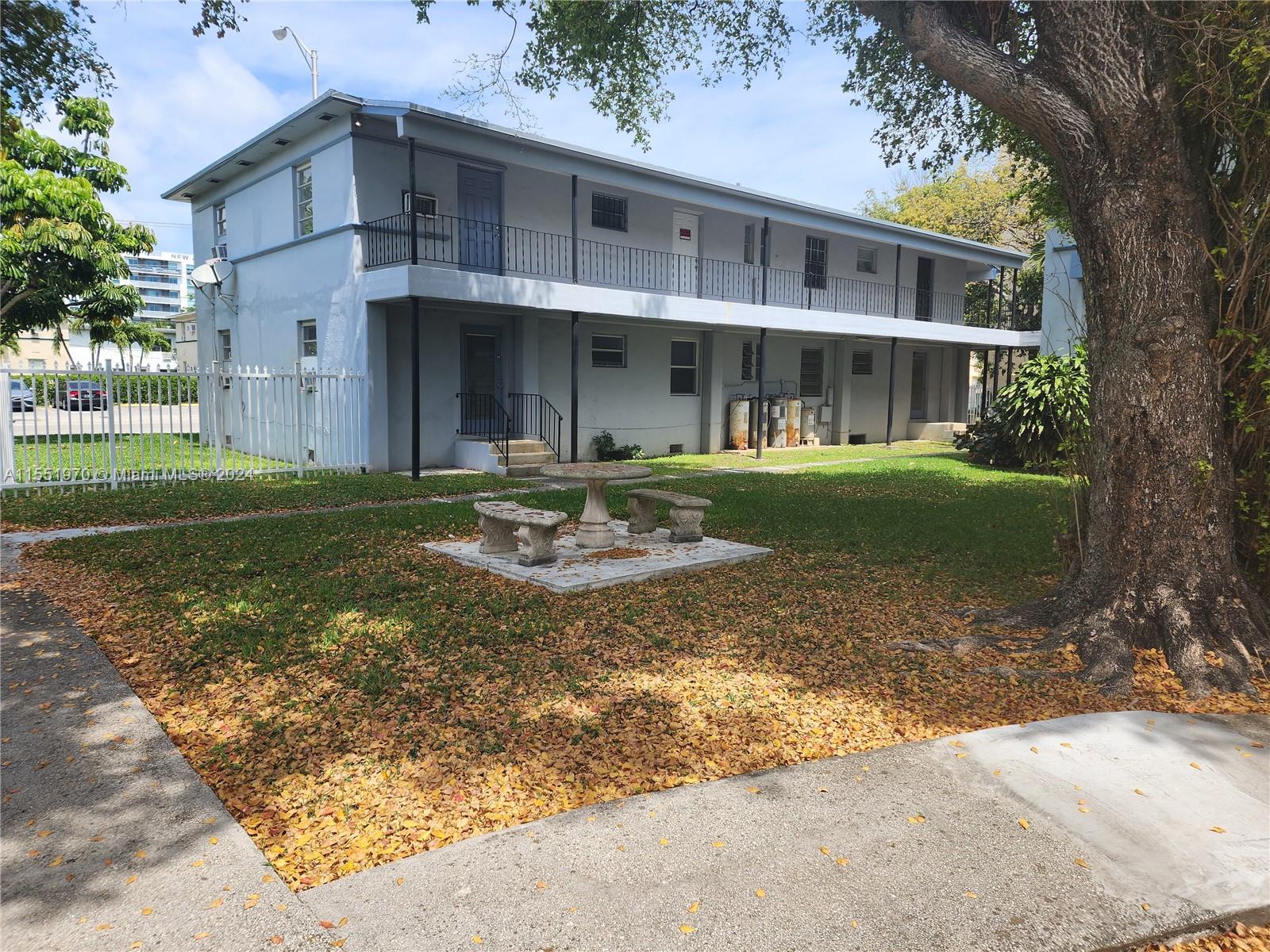 424 NE 82nd St 2C, Miami, Florida 33138, 2 Bedrooms Bedrooms, ,1 BathroomBathrooms,Residential,For Sale,424 NE 82nd St 2C,A11551970