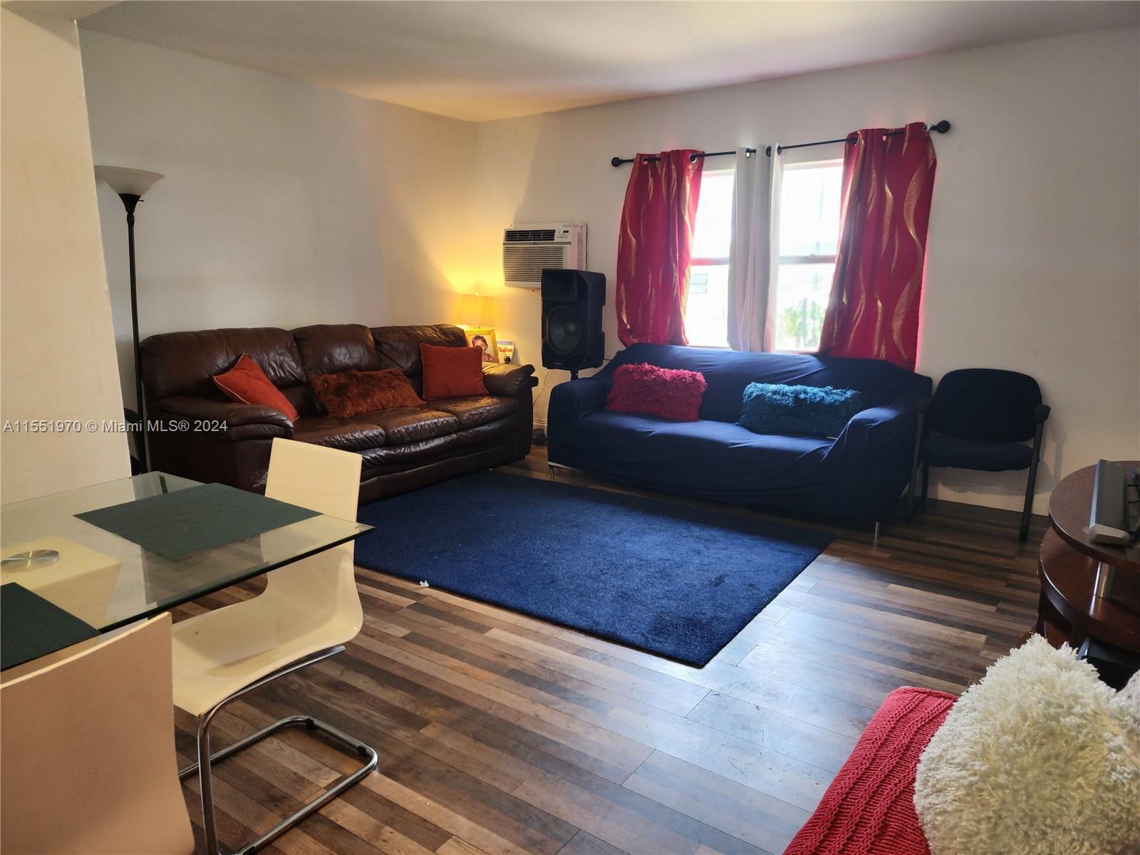 424 NE 82nd St 2C, Miami, Florida 33138, 2 Bedrooms Bedrooms, ,1 BathroomBathrooms,Residential,For Sale,424 NE 82nd St 2C,A11551970