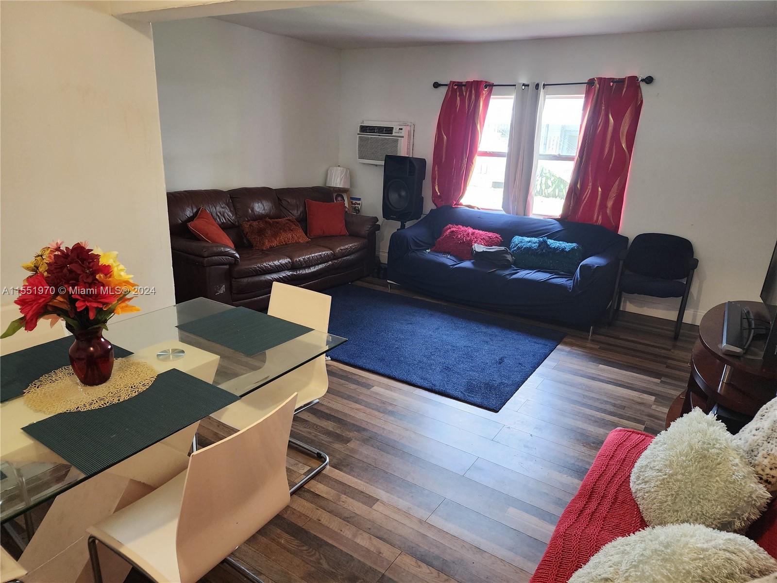 424 NE 82nd St 2C, Miami, Florida 33138, 2 Bedrooms Bedrooms, ,1 BathroomBathrooms,Residential,For Sale,424 NE 82nd St 2C,A11551970