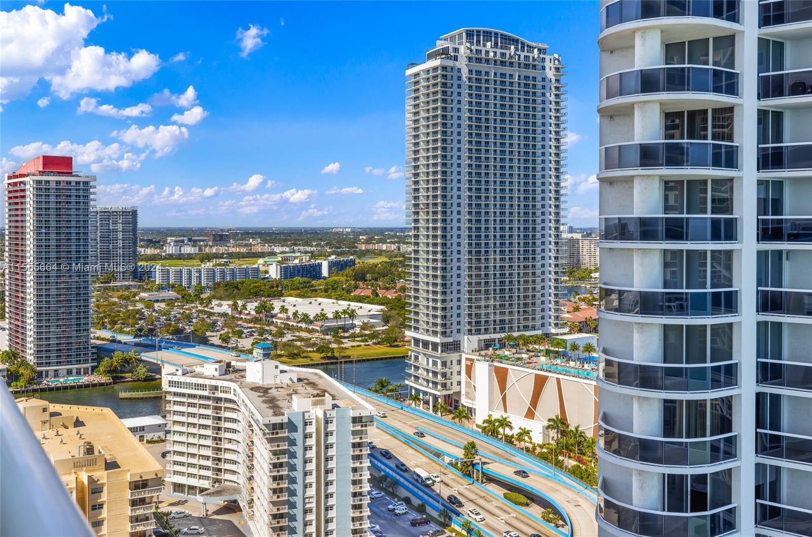 1830 S Ocean Dr 2808, Hallandale Beach, Florida 33009, 2 Bedrooms Bedrooms, ,2 BathroomsBathrooms,Residential,For Sale,1830 S Ocean Dr 2808,A11555664