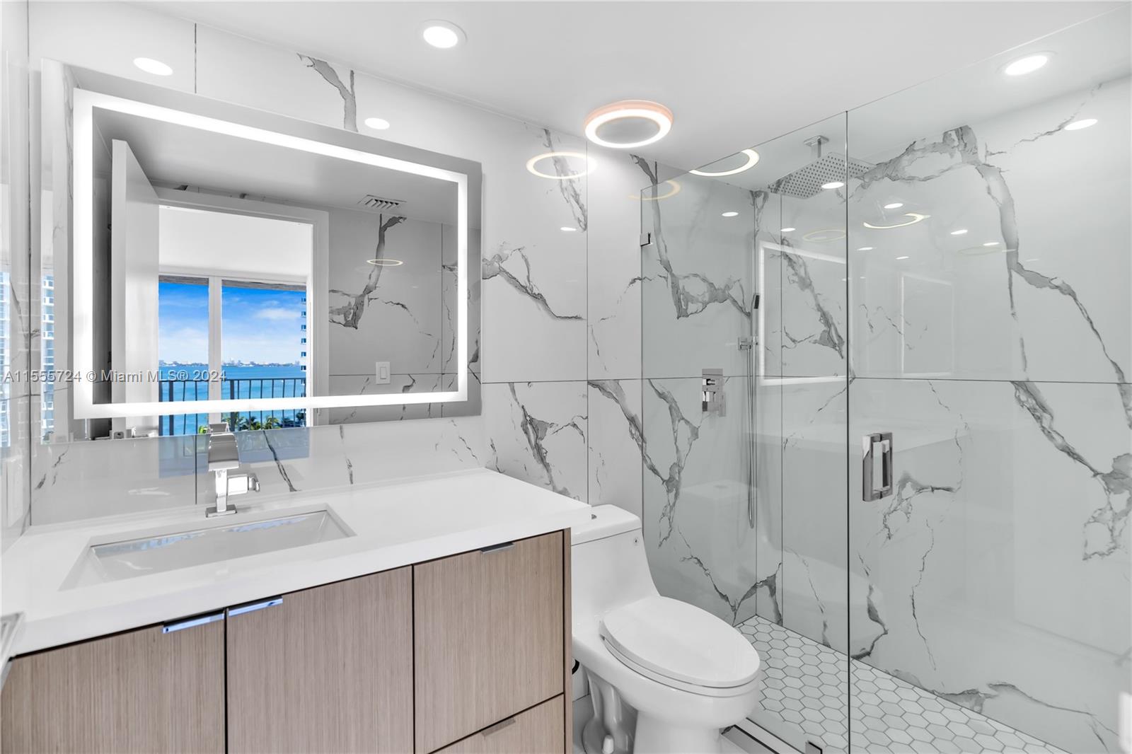 7601 E Treasure Dr 1011, North Bay Village, Florida 33141, 2 Bedrooms Bedrooms, ,2 BathroomsBathrooms,Residential,For Sale,7601 E Treasure Dr 1011,A11555724