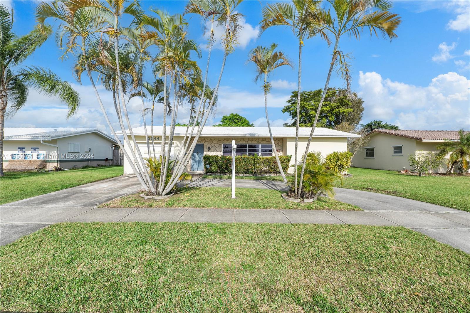 2044 NW 66th Ave  For Sale A11555761, FL