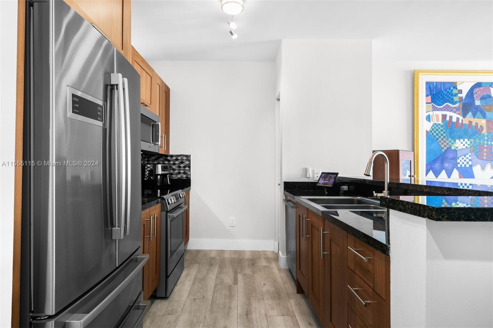 1300 Ponce De Leon Blvd 502, Coral Gables, Florida 33134, 1 Bedroom Bedrooms, ,1 BathroomBathrooms,Residential,For Sale,1300 Ponce De Leon Blvd 502,A11555115