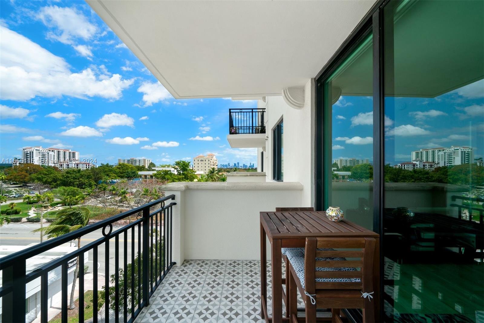 1300 Ponce De Leon Blvd 502, Coral Gables, Florida 33134, 1 Bedroom Bedrooms, ,1 BathroomBathrooms,Residential,For Sale,1300 Ponce De Leon Blvd 502,A11555115