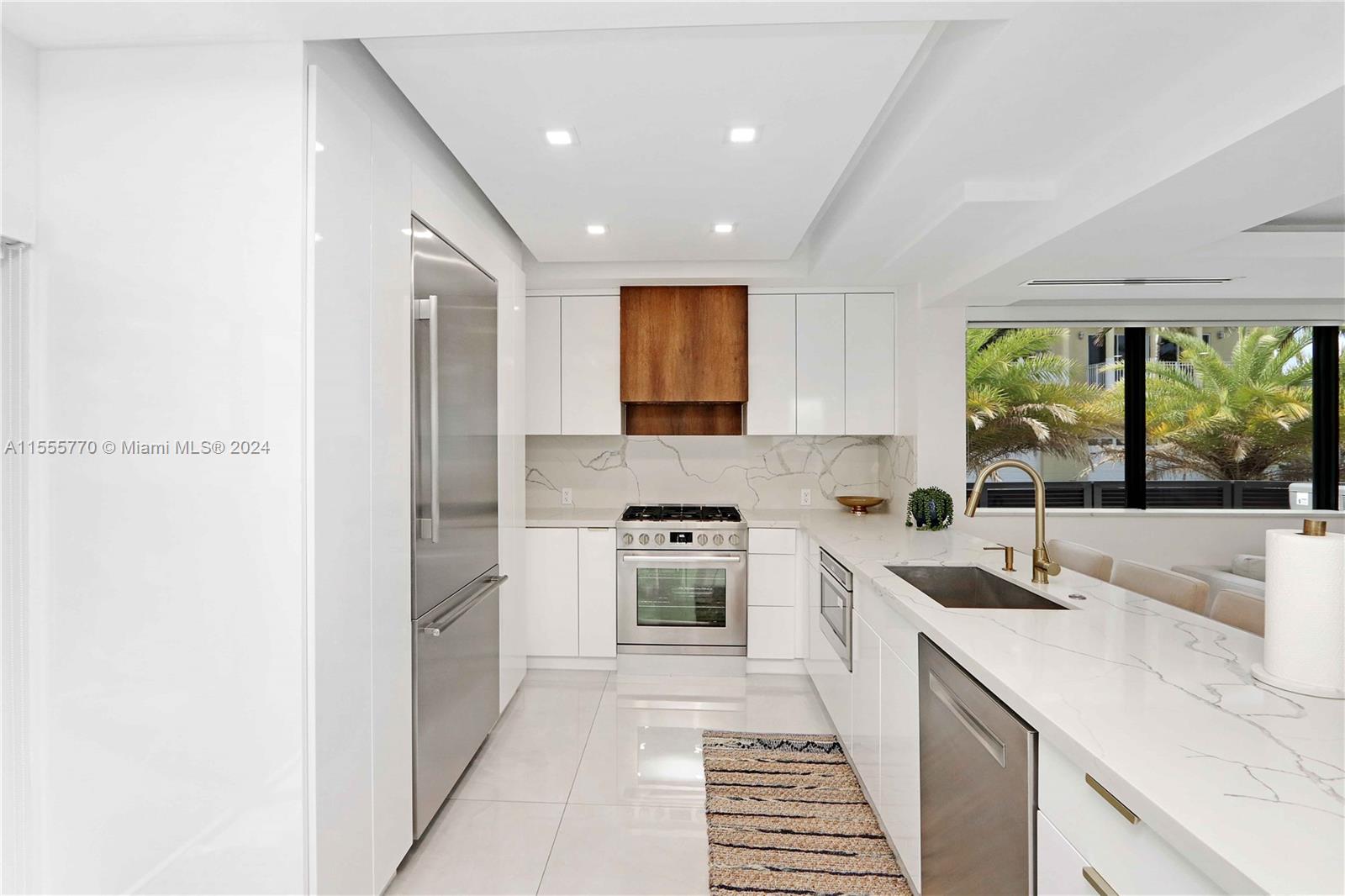 5601 N Ocean Dr, Hollywood, Florida 33019, 4 Bedrooms Bedrooms, ,3 BathroomsBathrooms,Residential,For Sale,5601 N Ocean Dr,A11555770