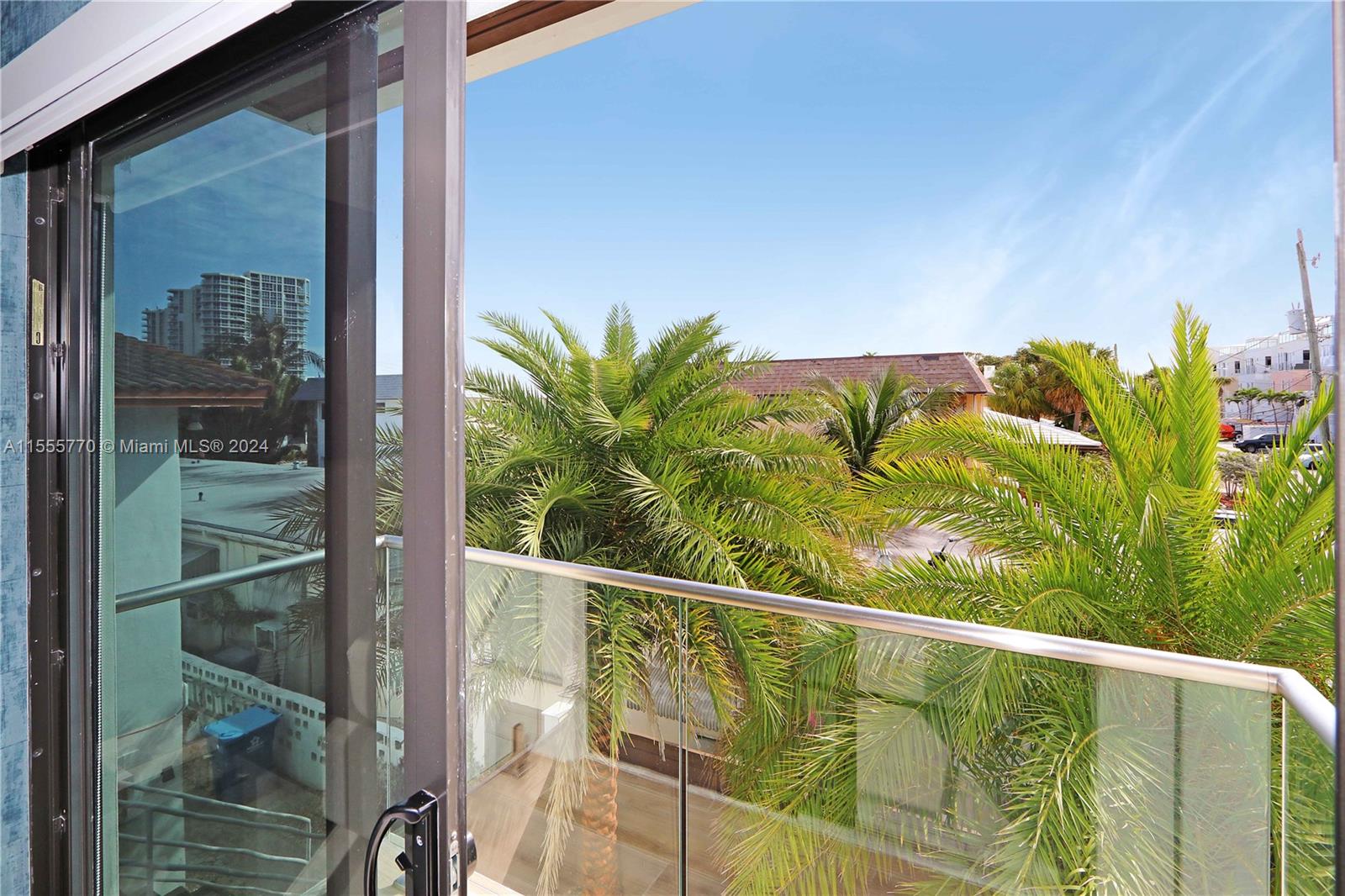 5601 N Ocean Dr, Hollywood, Florida 33019, 4 Bedrooms Bedrooms, ,3 BathroomsBathrooms,Residential,For Sale,5601 N Ocean Dr,A11555770