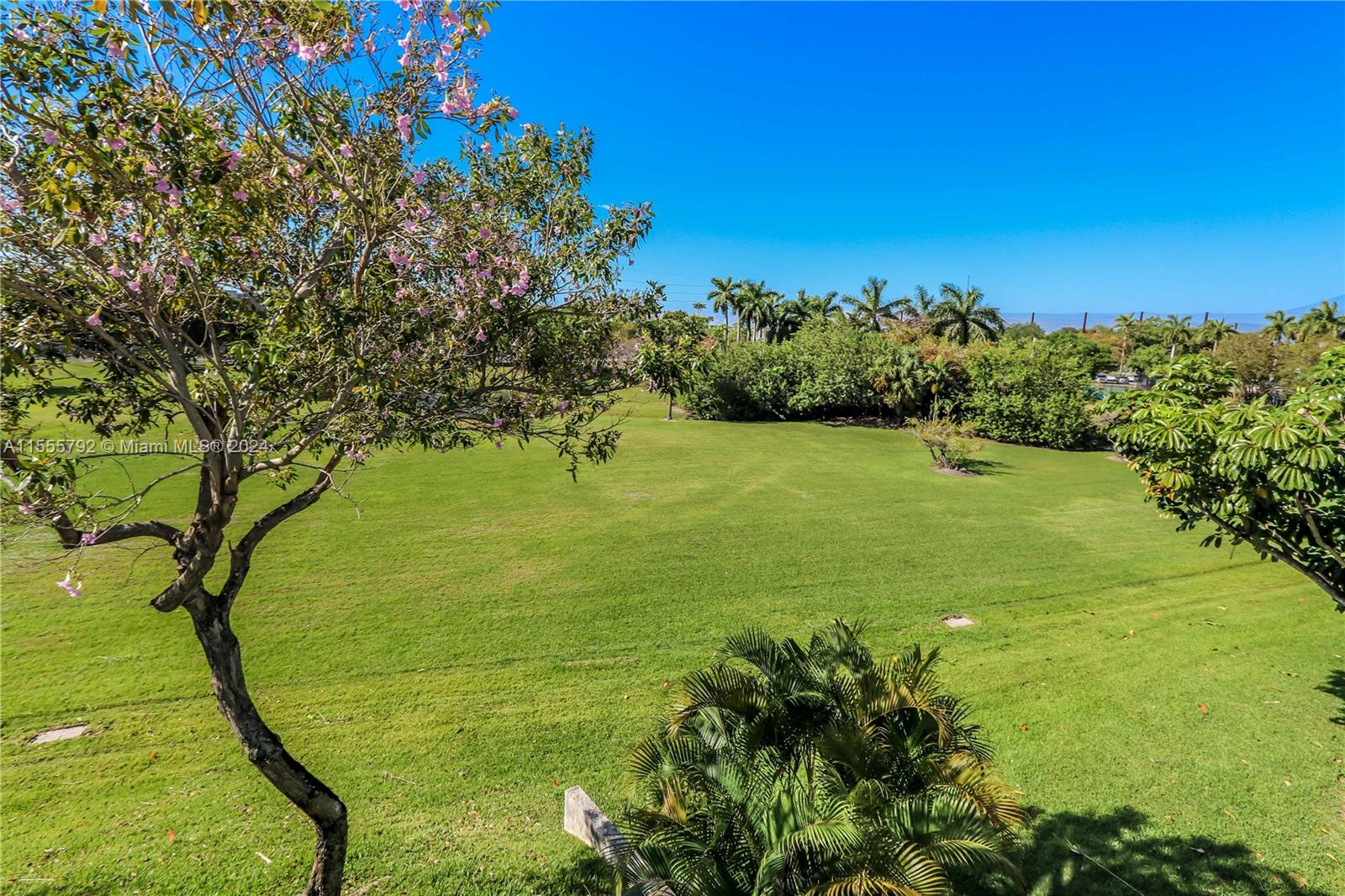 6782 Brookline Dr 6782, Miami, Florida 33015, 2 Bedrooms Bedrooms, ,2 BathroomsBathrooms,Residential,For Sale,6782 Brookline Dr 6782,A11555792