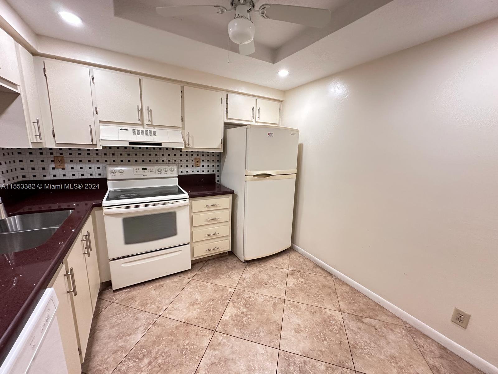 8050 W Mcnab Rd 224, Tamarac, Florida 33321, 2 Bedrooms Bedrooms, ,2 BathroomsBathrooms,Residential,For Sale,8050 W Mcnab Rd 224,A11553382