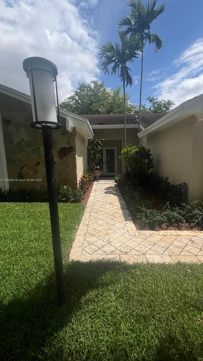 14725 SW 53rd Ter, Miami, Florida 33185, 4 Bedrooms Bedrooms, 4 Rooms Rooms,3 BathroomsBathrooms,Residential,For Sale,14725 SW 53rd Ter,A11555804