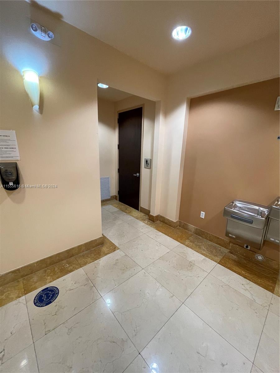 7735 NW 146th St 204, Miami Lakes, Florida 33016, ,Commerciallease,For Rent,7735 NW 146th St 204,A11555616