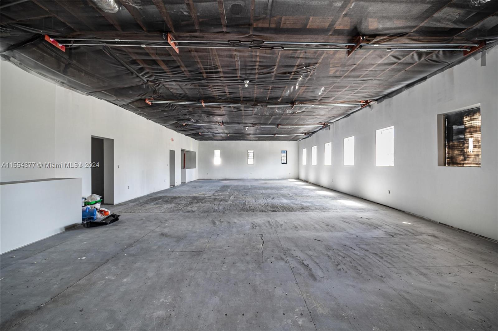 175 NE 36th St, Miami, Florida 33137, ,Commercialsale,For Sale,175 NE 36th St,A11554377