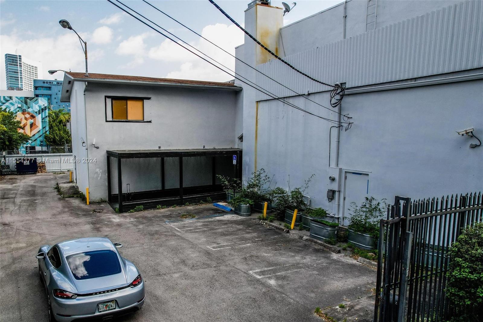 175 NE 36th St, Miami, Florida 33137, ,Commercialsale,For Sale,175 NE 36th St,A11554377