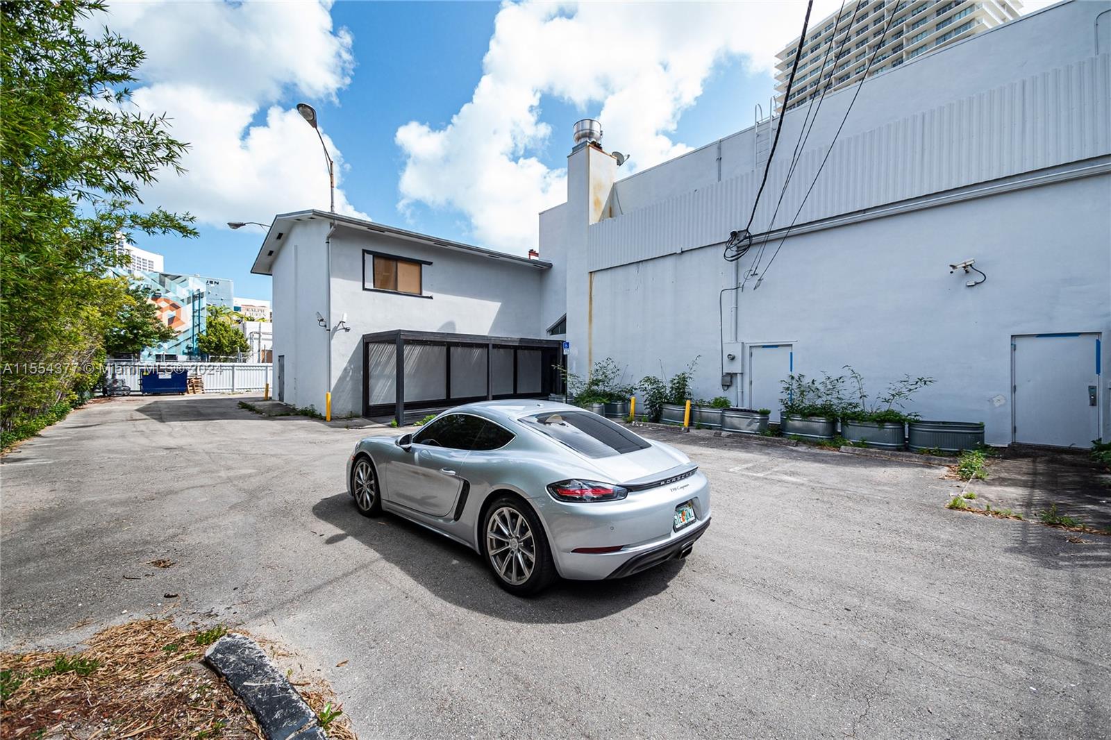 175 NE 36th St, Miami, Florida 33137, ,Commercialsale,For Sale,175 NE 36th St,A11554377