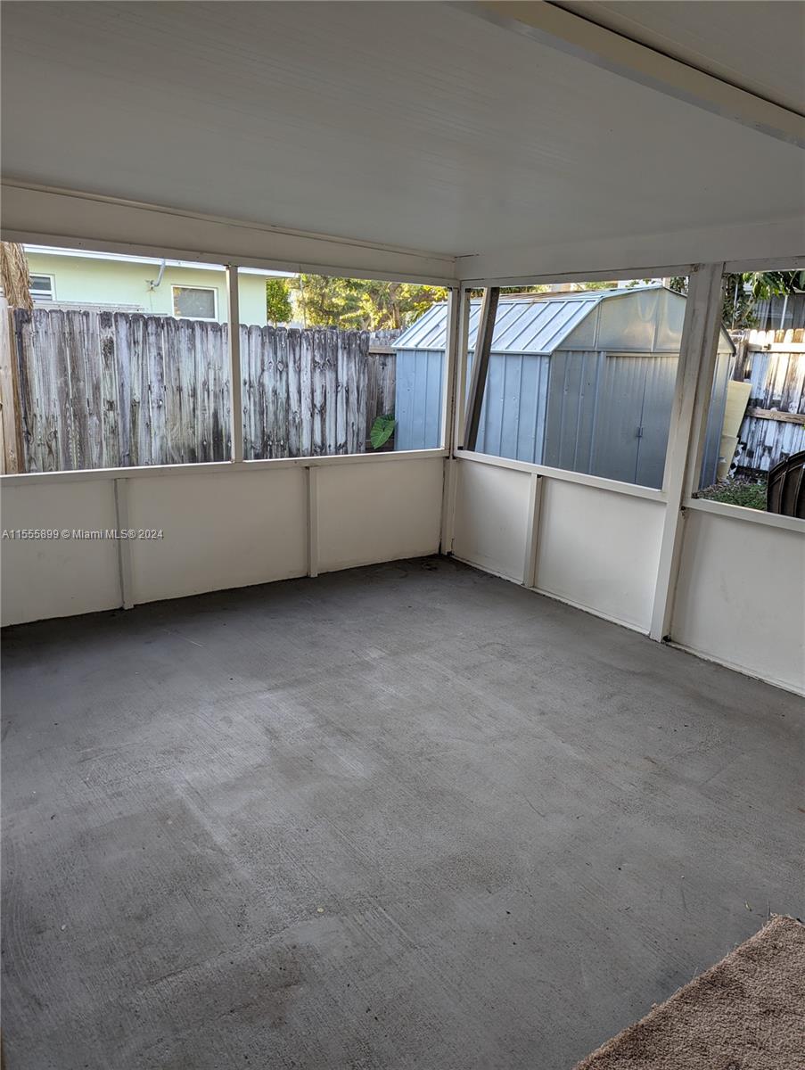 1635 Hayes St 2, Hollywood, Florida 33020, 1 Bedroom Bedrooms, ,1 BathroomBathrooms,Residentiallease,For Rent,1635 Hayes St 2,A11555899