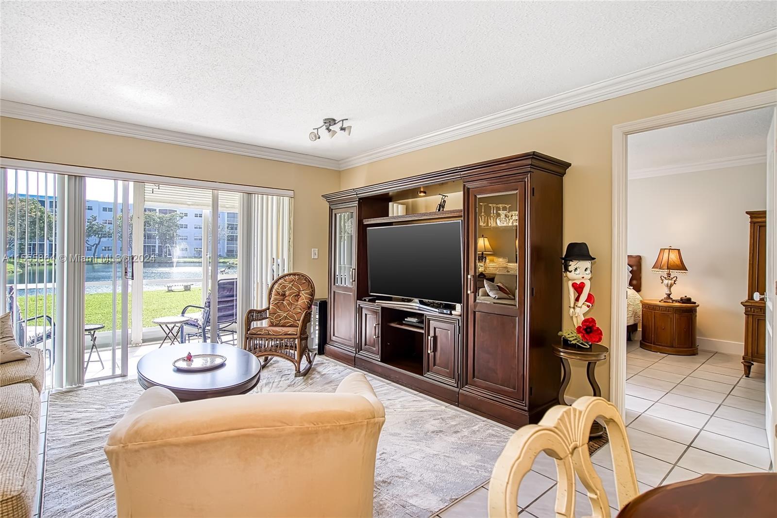 600 NE 2nd St 113, Dania Beach, Florida 33004, 1 Bedroom Bedrooms, ,1 BathroomBathrooms,Residential,For Sale,600 NE 2nd St 113,A11555864