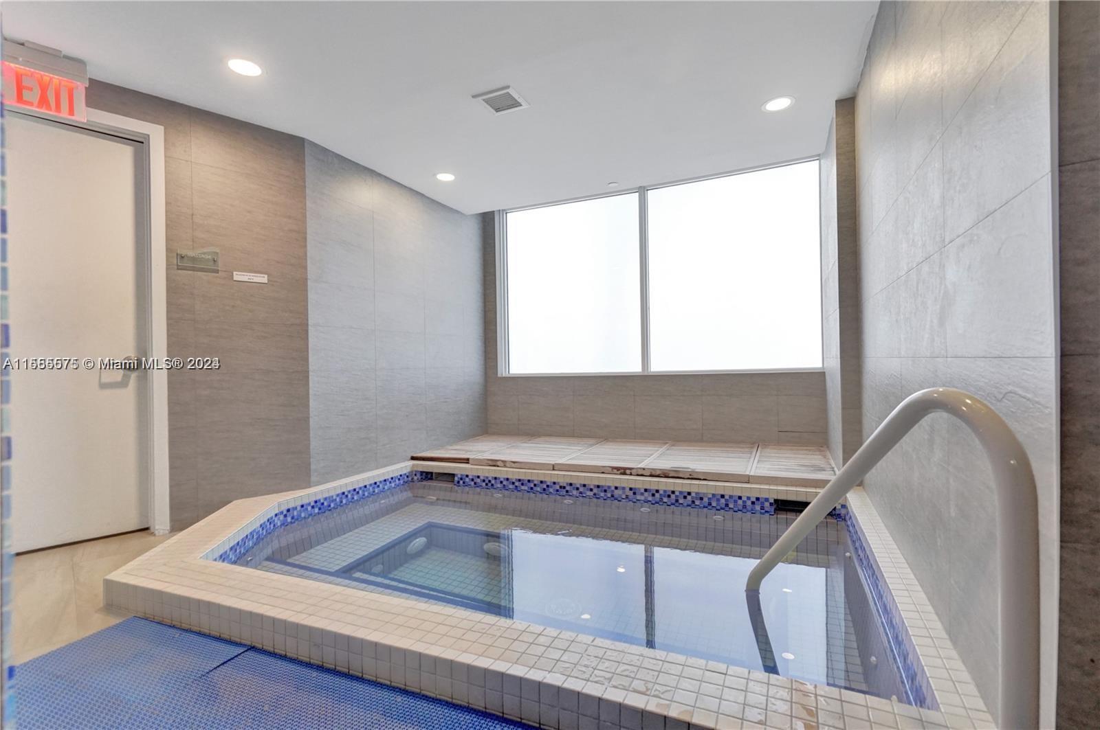 20201 E Country Club Dr 1006, Aventura, Florida 33180, 2 Bedrooms Bedrooms, ,3 BathroomsBathrooms,Residential,For Sale,20201 E Country Club Dr 1006,A11555575