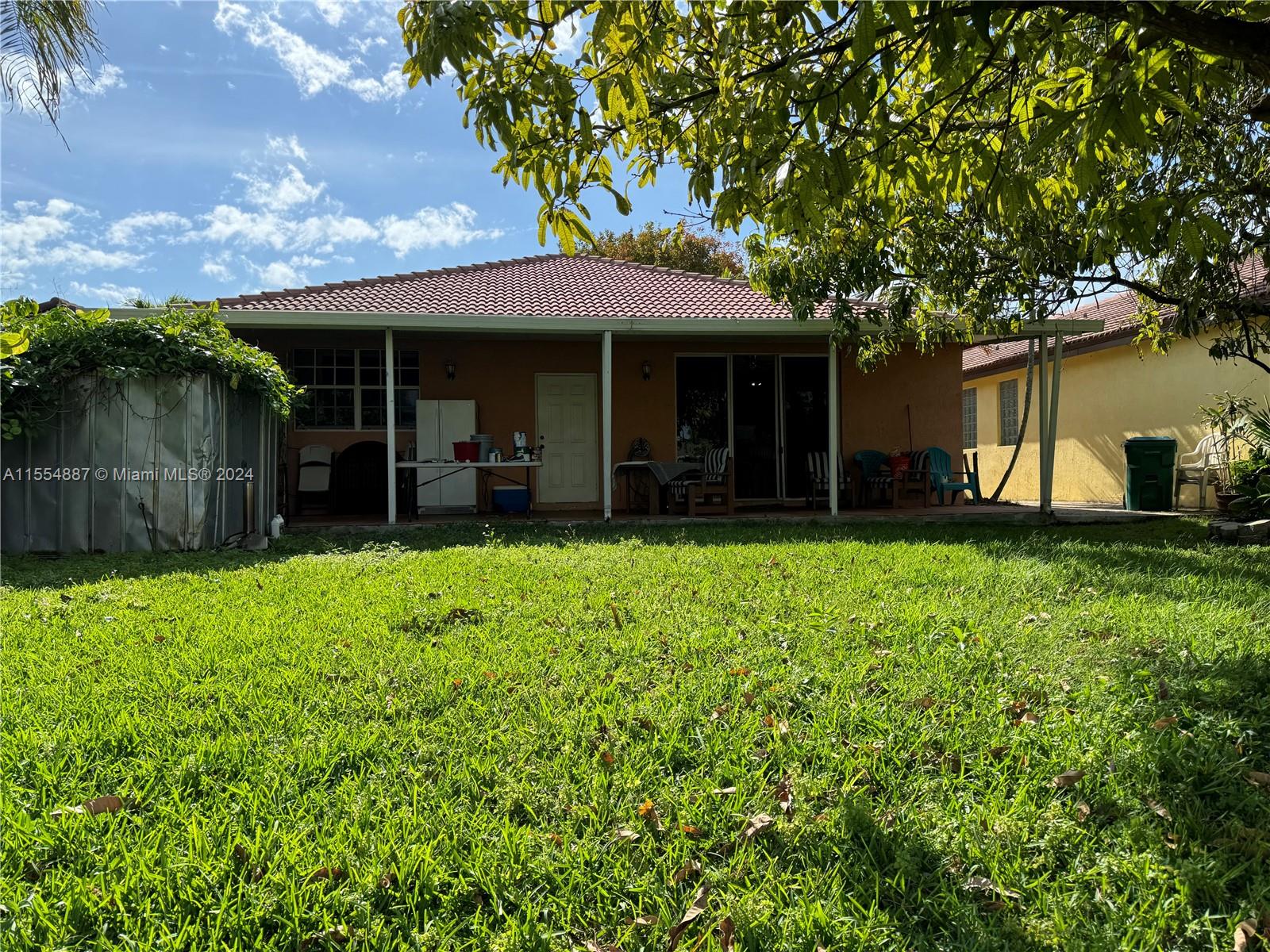 19501 NW 77th Ct, Hialeah, Florida 33015, 4 Bedrooms Bedrooms, ,2 BathroomsBathrooms,Residential,For Sale,19501 NW 77th Ct,A11554887