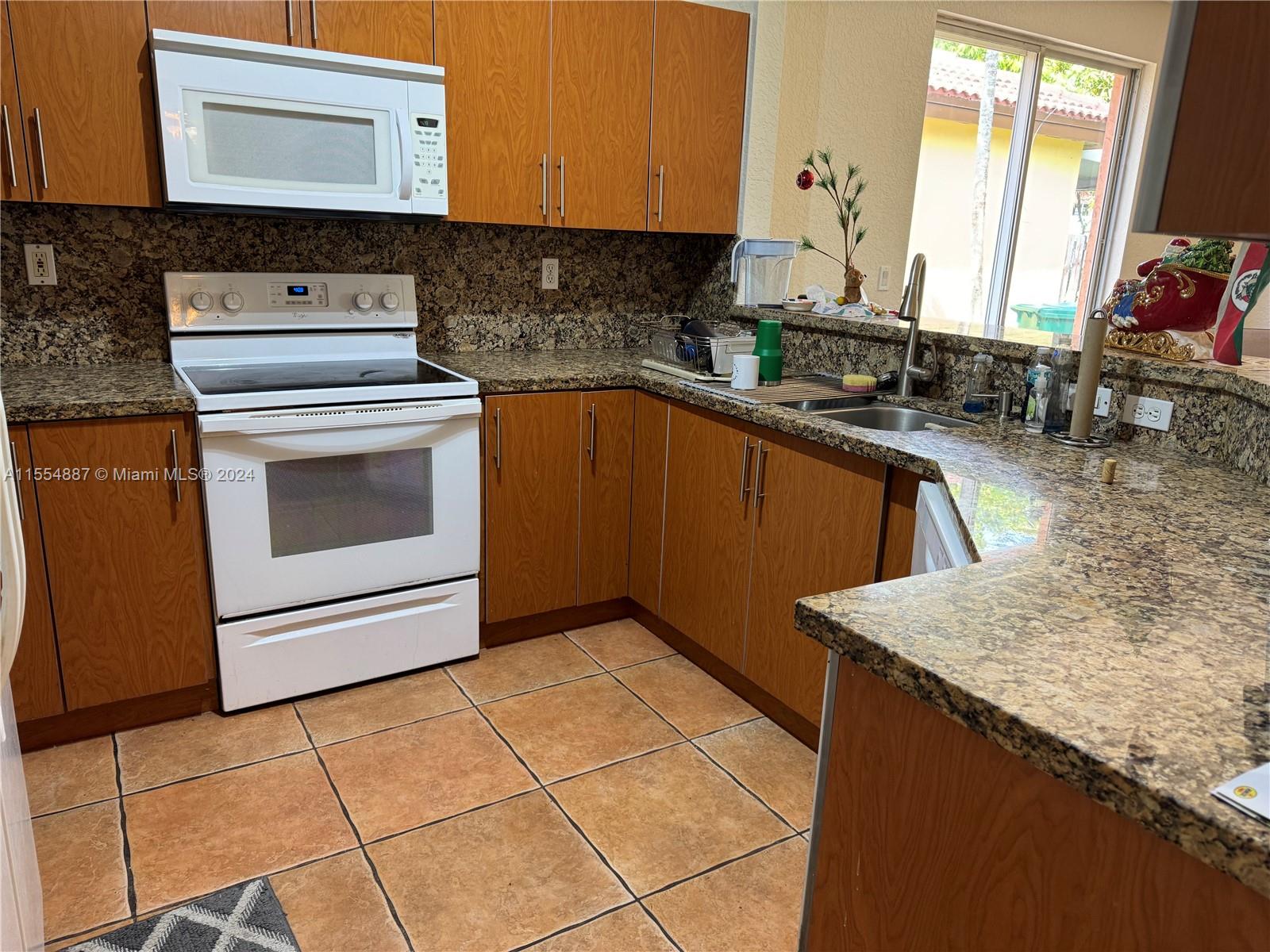 19501 NW 77th Ct, Hialeah, Florida 33015, 4 Bedrooms Bedrooms, ,2 BathroomsBathrooms,Residential,For Sale,19501 NW 77th Ct,A11554887