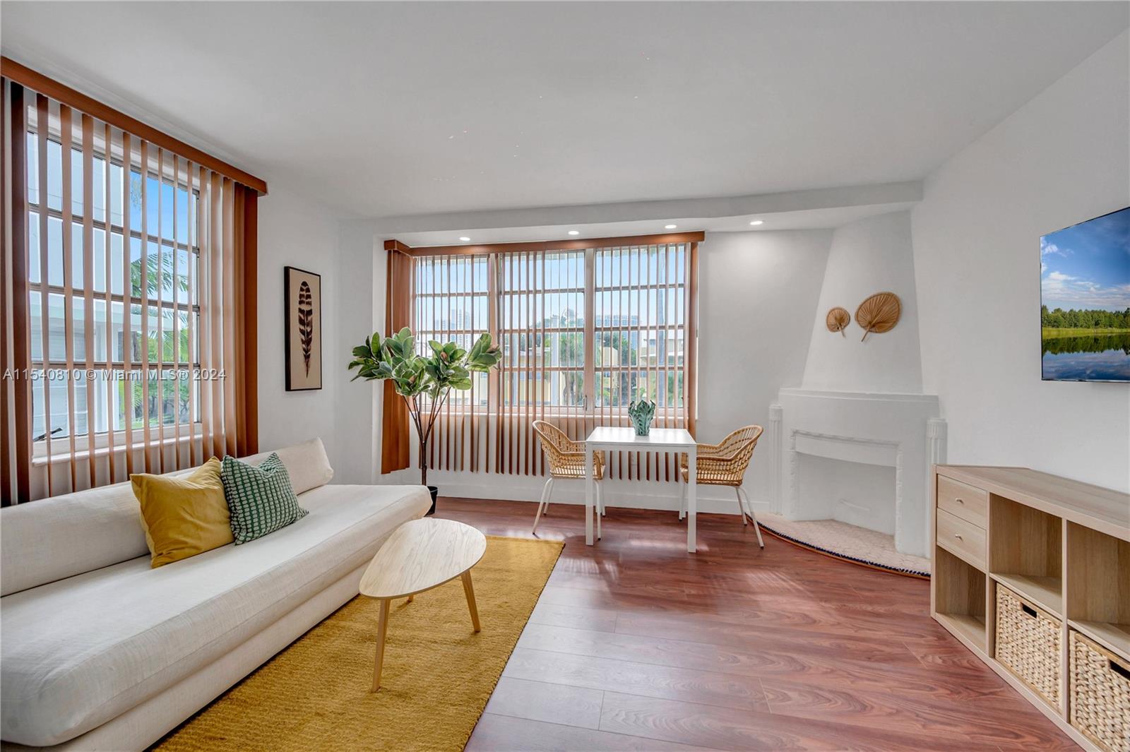 1525 Meridian Ave 201, Miami Beach, Florida 33139, ,1 BathroomBathrooms,Residential,For Sale,1525 Meridian Ave 201,A11540810