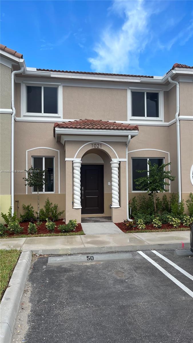 1021 SE 24th Ter #1021 For Sale A11555315, FL