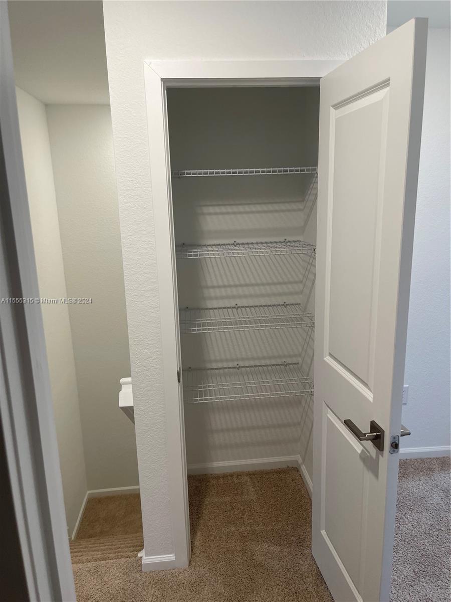 1021 SE 24th Ter 1021, Homestead, Florida 33035, 3 Bedrooms Bedrooms, ,2 BathroomsBathrooms,Residential,For Sale,1021 SE 24th Ter 1021,A11555315