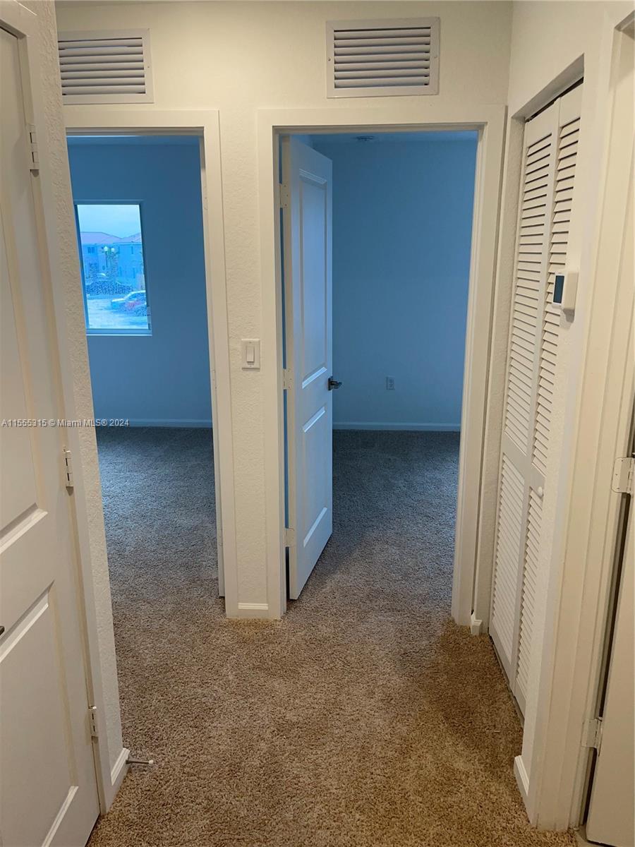 1021 SE 24th Ter 1021, Homestead, Florida 33035, 3 Bedrooms Bedrooms, ,2 BathroomsBathrooms,Residential,For Sale,1021 SE 24th Ter 1021,A11555315