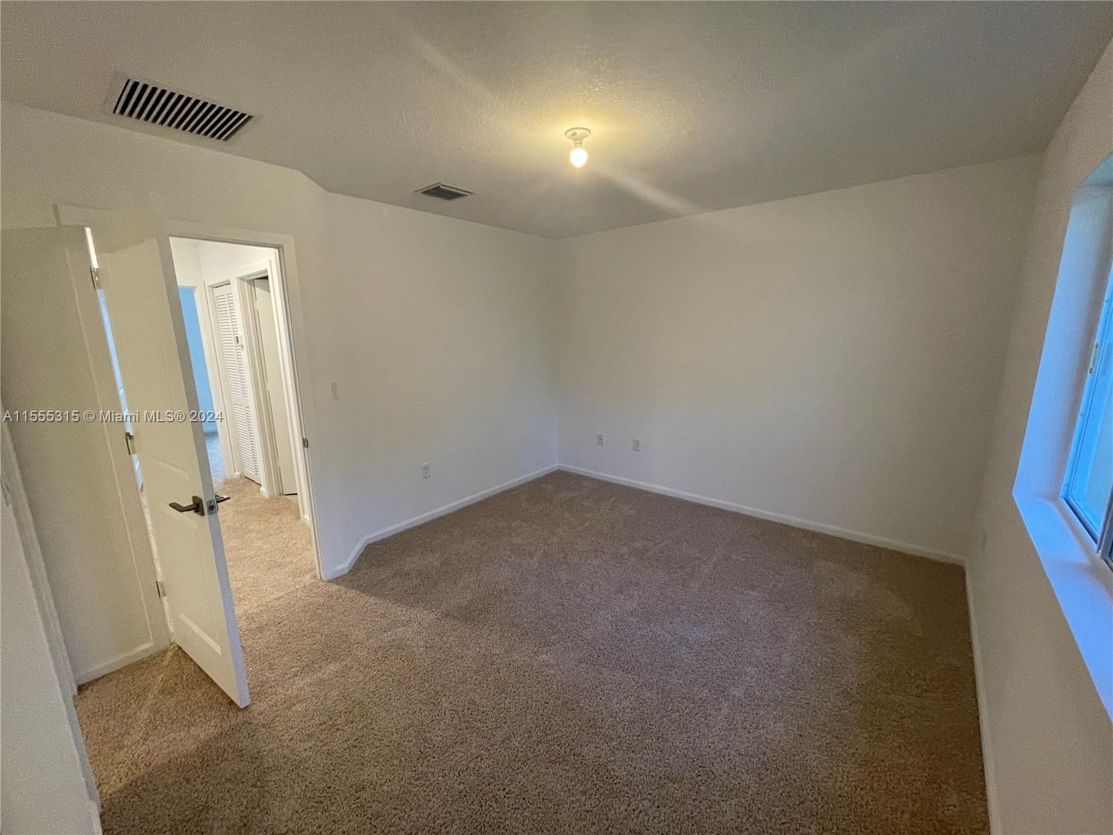 1021 SE 24th Ter 1021, Homestead, Florida 33035, 3 Bedrooms Bedrooms, ,2 BathroomsBathrooms,Residential,For Sale,1021 SE 24th Ter 1021,A11555315