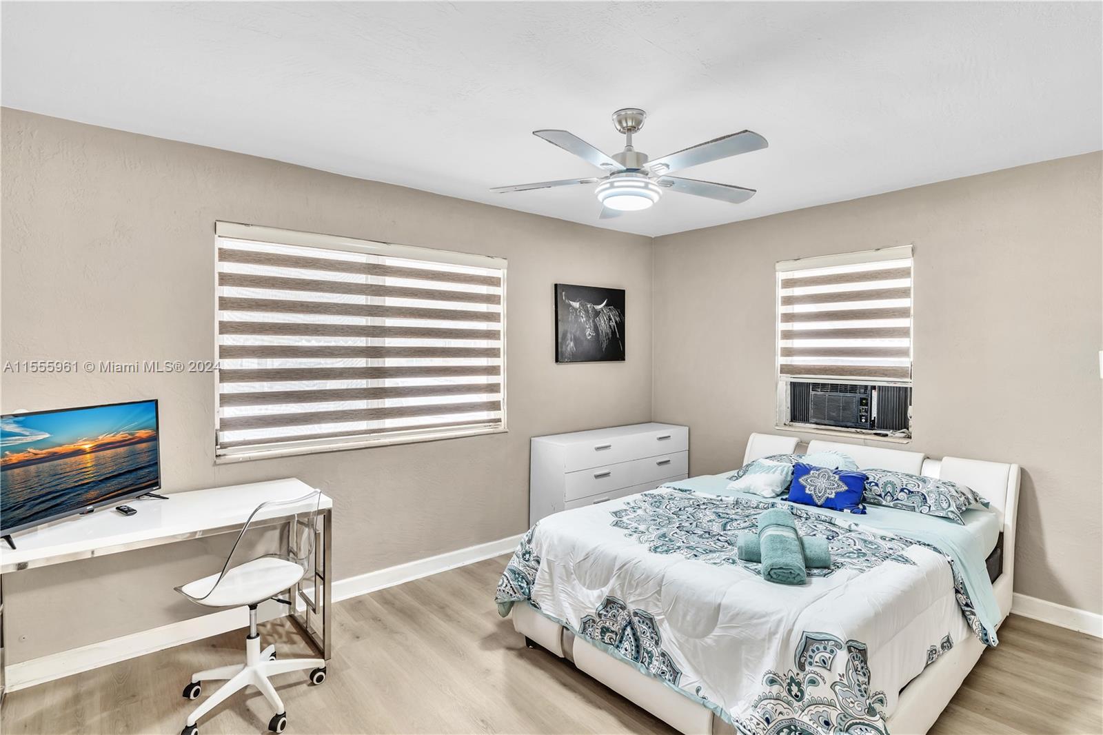 2742 Washington St, Hollywood, Florida 33020, 3 Bedrooms Bedrooms, ,2 BathroomsBathrooms,Residential,For Sale,2742 Washington St,A11555961