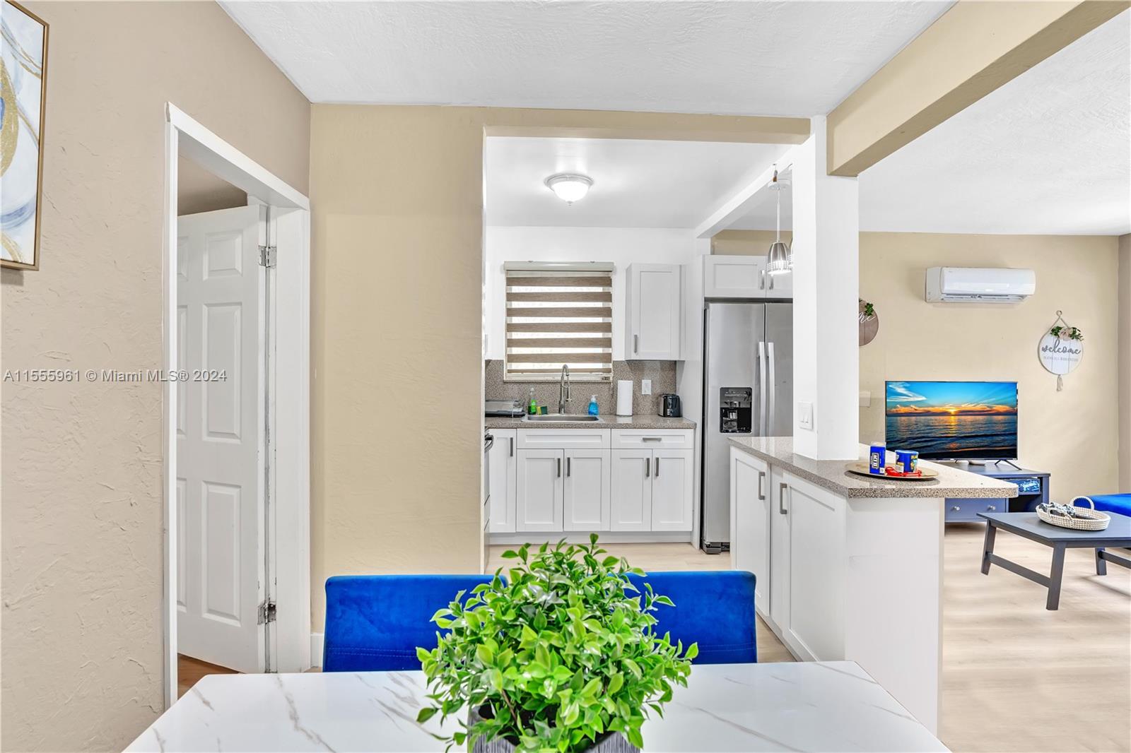 2742 Washington St, Hollywood, Florida 33020, 3 Bedrooms Bedrooms, ,2 BathroomsBathrooms,Residential,For Sale,2742 Washington St,A11555961