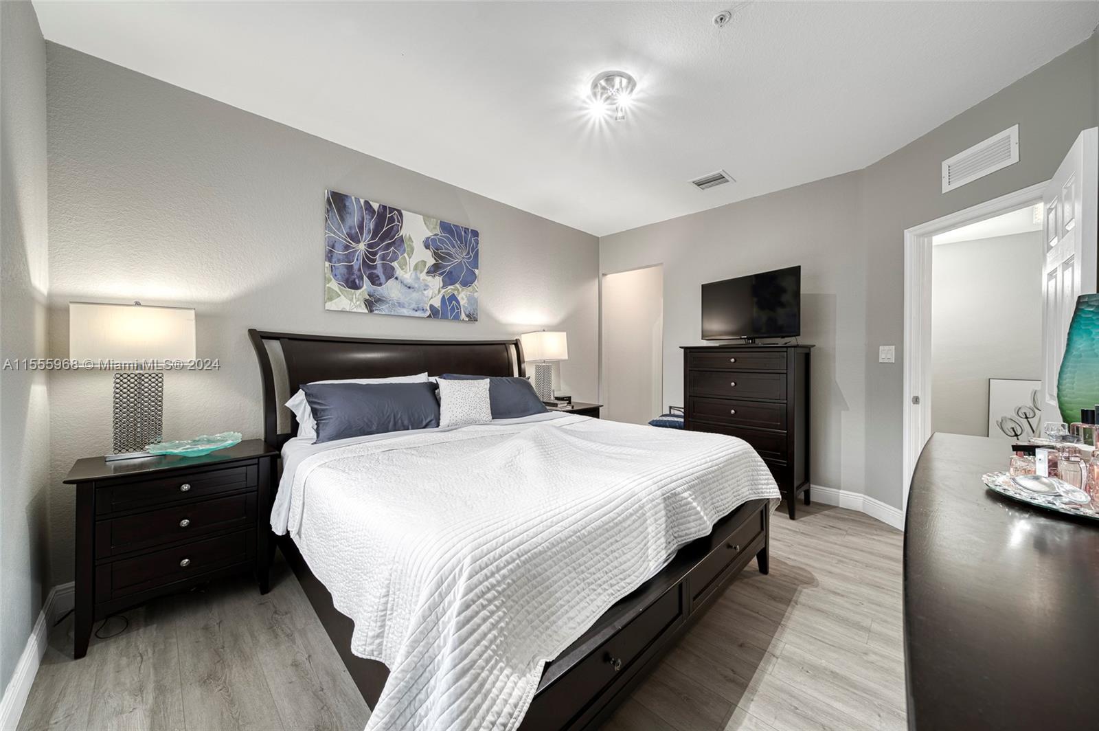 8740 NW 97th Ave 208, Doral, Florida 33178, 2 Bedrooms Bedrooms, ,2 BathroomsBathrooms,Residential,For Sale,8740 NW 97th Ave 208,A11555968