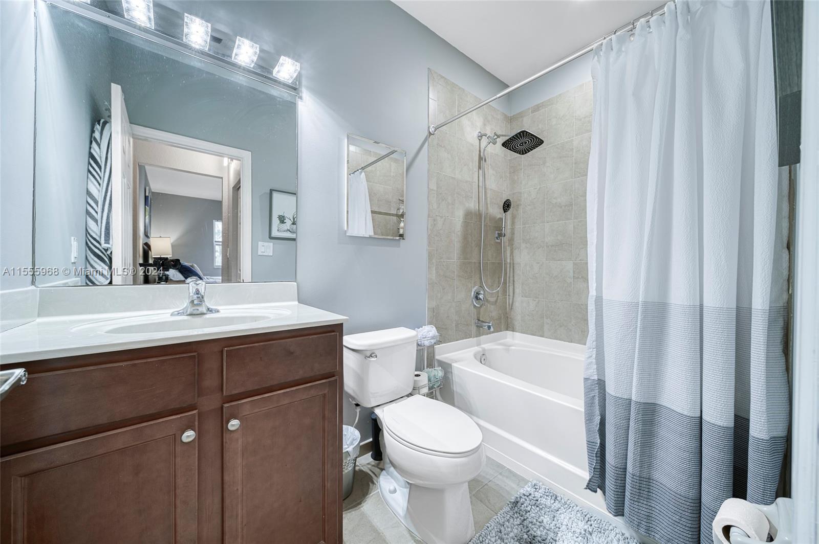 8740 NW 97th Ave 208, Doral, Florida 33178, 2 Bedrooms Bedrooms, ,2 BathroomsBathrooms,Residential,For Sale,8740 NW 97th Ave 208,A11555968