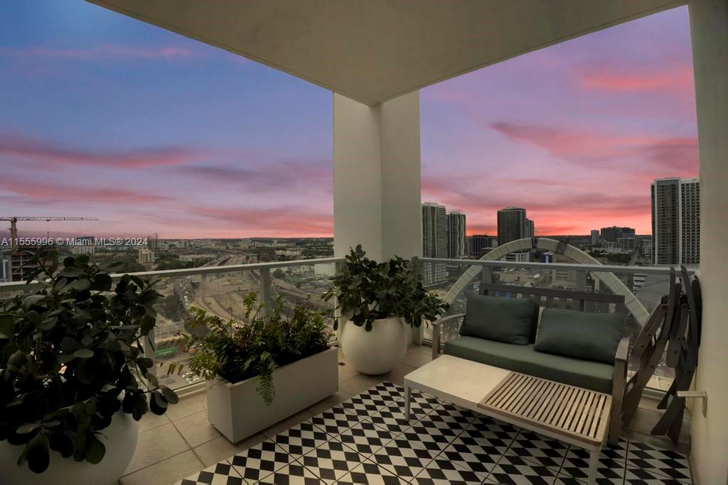 Don't miss this beautiful loft-style 2 Bed/2.5 Bath unit in the coveted luxury Ten Museum Park building in Downtown Miami! Open floor plan provides for entertaining and spacious living with endless stunning views! Fully furnished with modern touches and upgraded SS appliances, this is Miami living at its best! Master bedroom features dual built-out closets and the oversized outdoor living area is the perfect spot to enjoy city & sunset views! Building offers state-of-the-art Spa & Fitness center, 24-Hour Concierge and security plus 2 valet parking spaces. Ten Museum is located across from the Perez Art Museum & the Patricia and Phillip Frost Museum of Science, minutes to the Kaseya Center Arena as well as the Arts & Entertainment District.