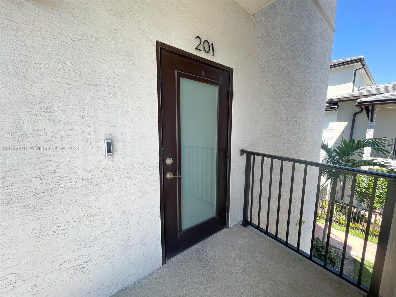 8265 NW 41st St C-201, Doral, Florida 33166, 3 Bedrooms Bedrooms, ,2 BathroomsBathrooms,Residentiallease,For Rent,8265 NW 41st St C-201,A11556018