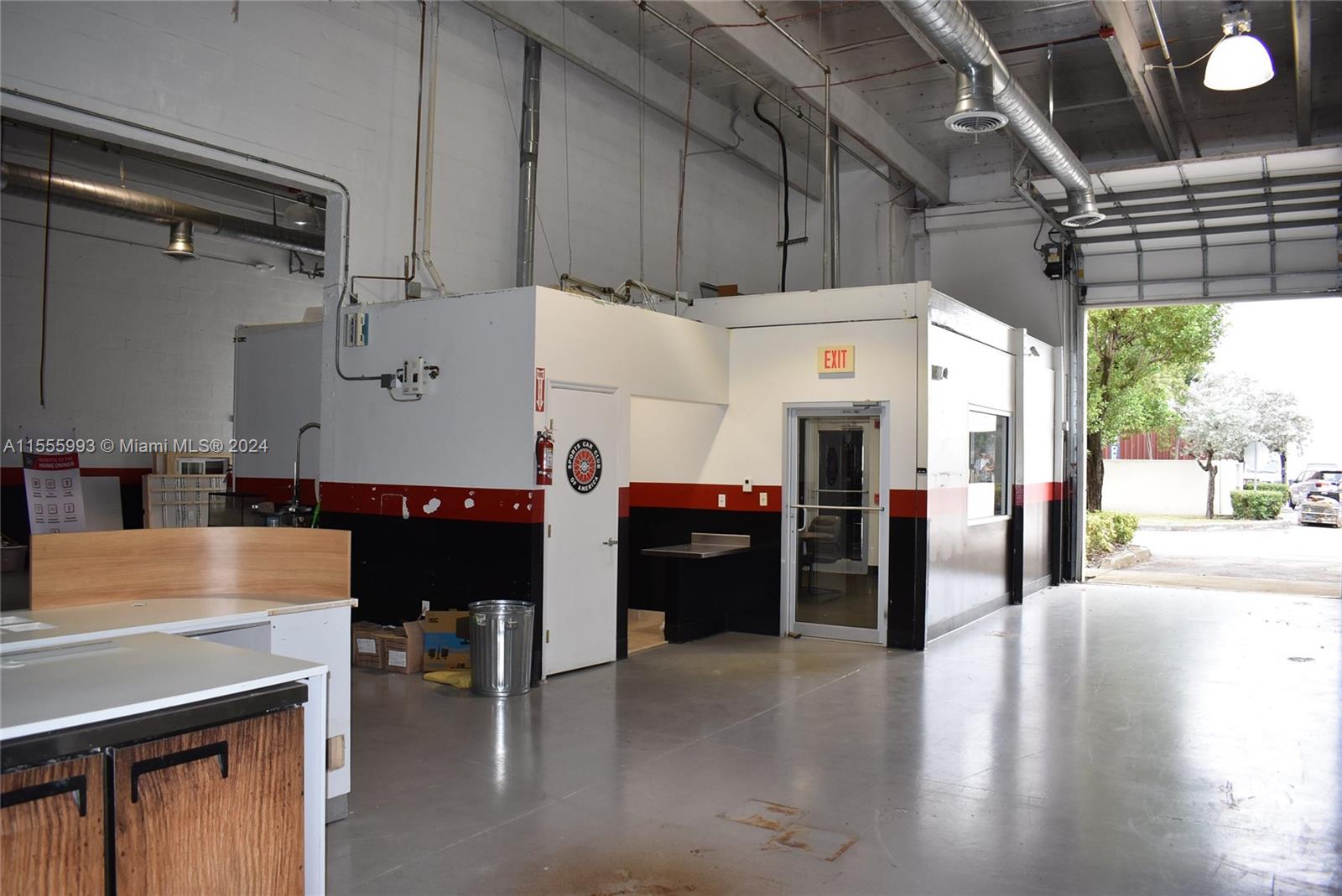 Sweetwater, Florida 33172, ,Commercialsale,For Sale,A11555993