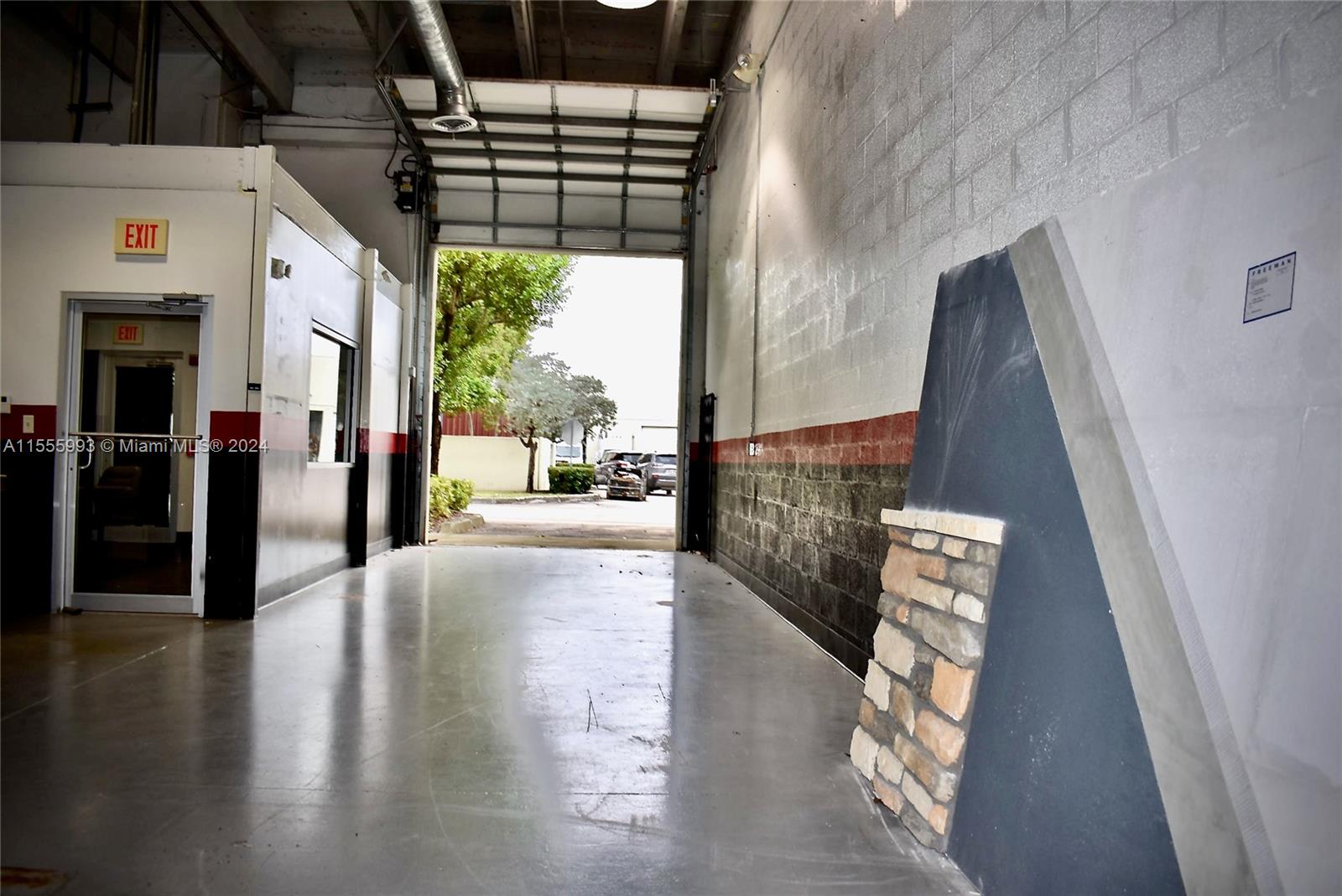 Sweetwater, Florida 33172, ,Commercialsale,For Sale,A11555993