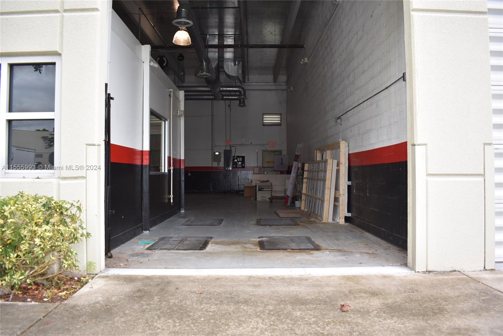 Sweetwater, Florida 33172, ,Commercialsale,For Sale,A11555993