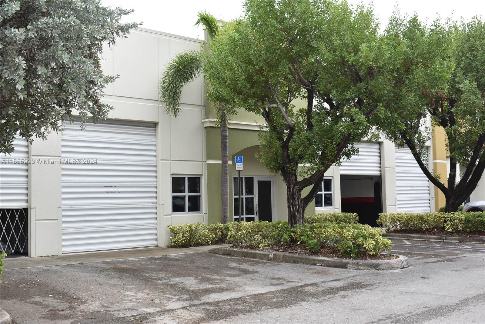 Sweetwater, Florida 33172, ,Commercialsale,For Sale,A11555993