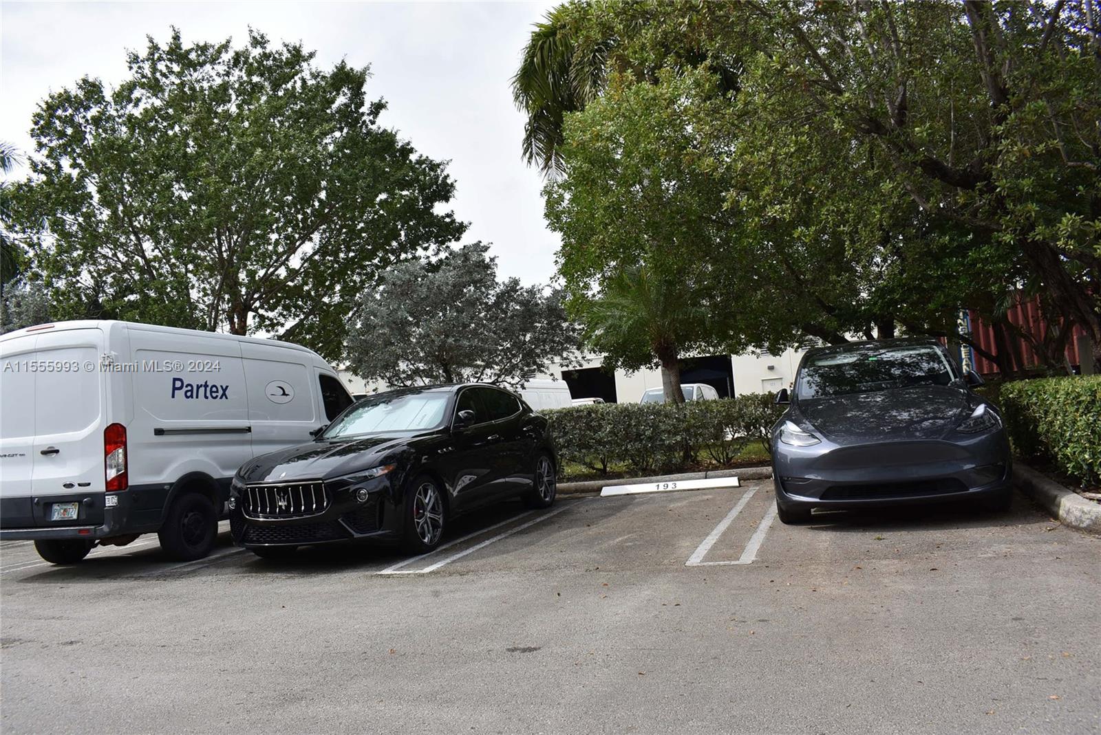 Sweetwater, Florida 33172, ,Commercialsale,For Sale,A11555993