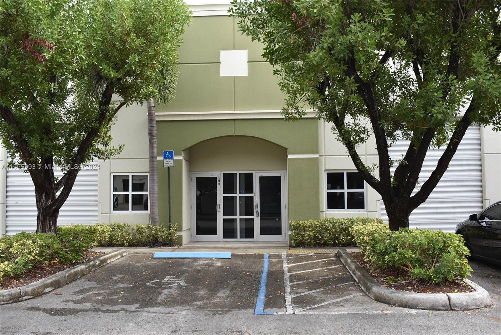 Sweetwater, Florida 33172, ,Commercialsale,For Sale,A11555993