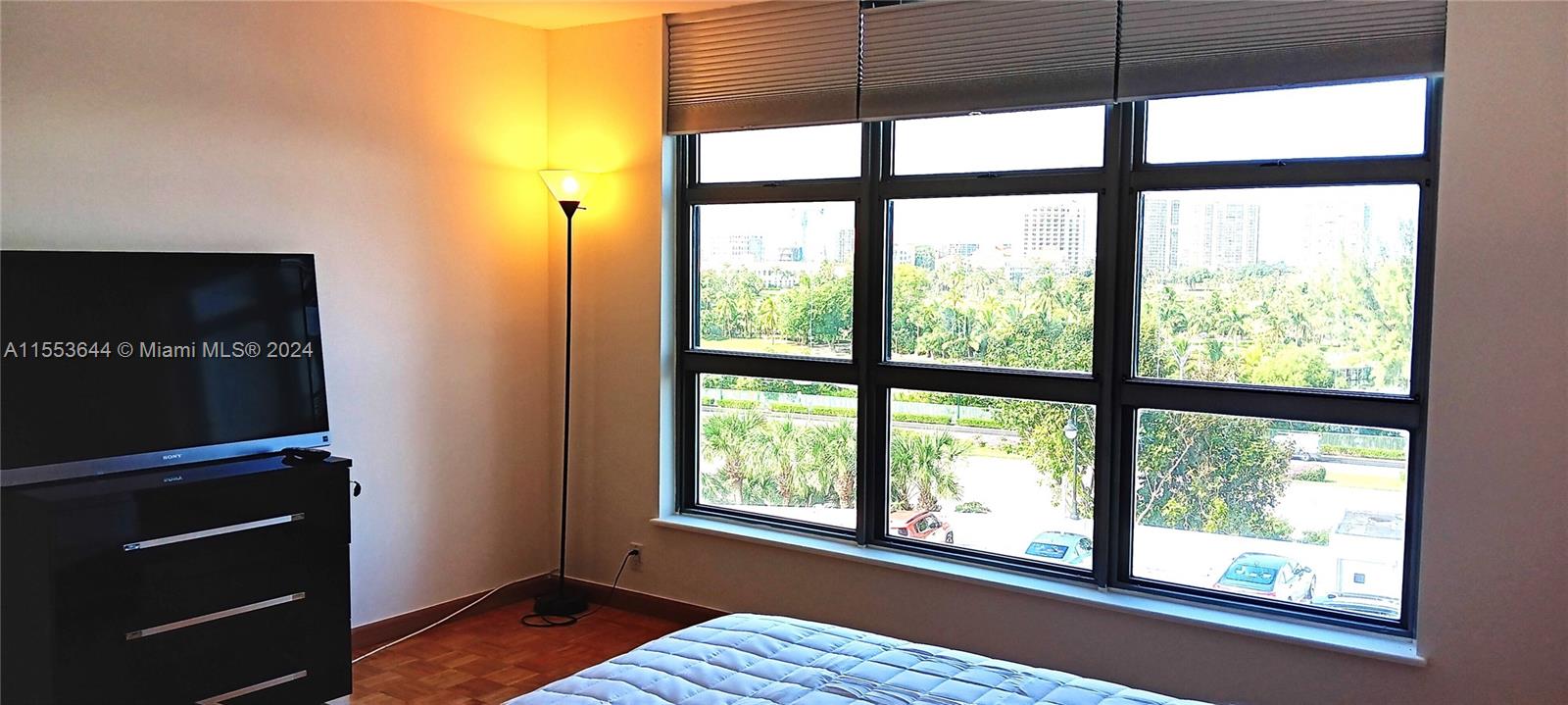 3400 NE 192nd St 705, Aventura, Florida 33180, 2 Bedrooms Bedrooms, ,2 BathroomsBathrooms,Residential,For Sale,3400 NE 192nd St 705,A11553644