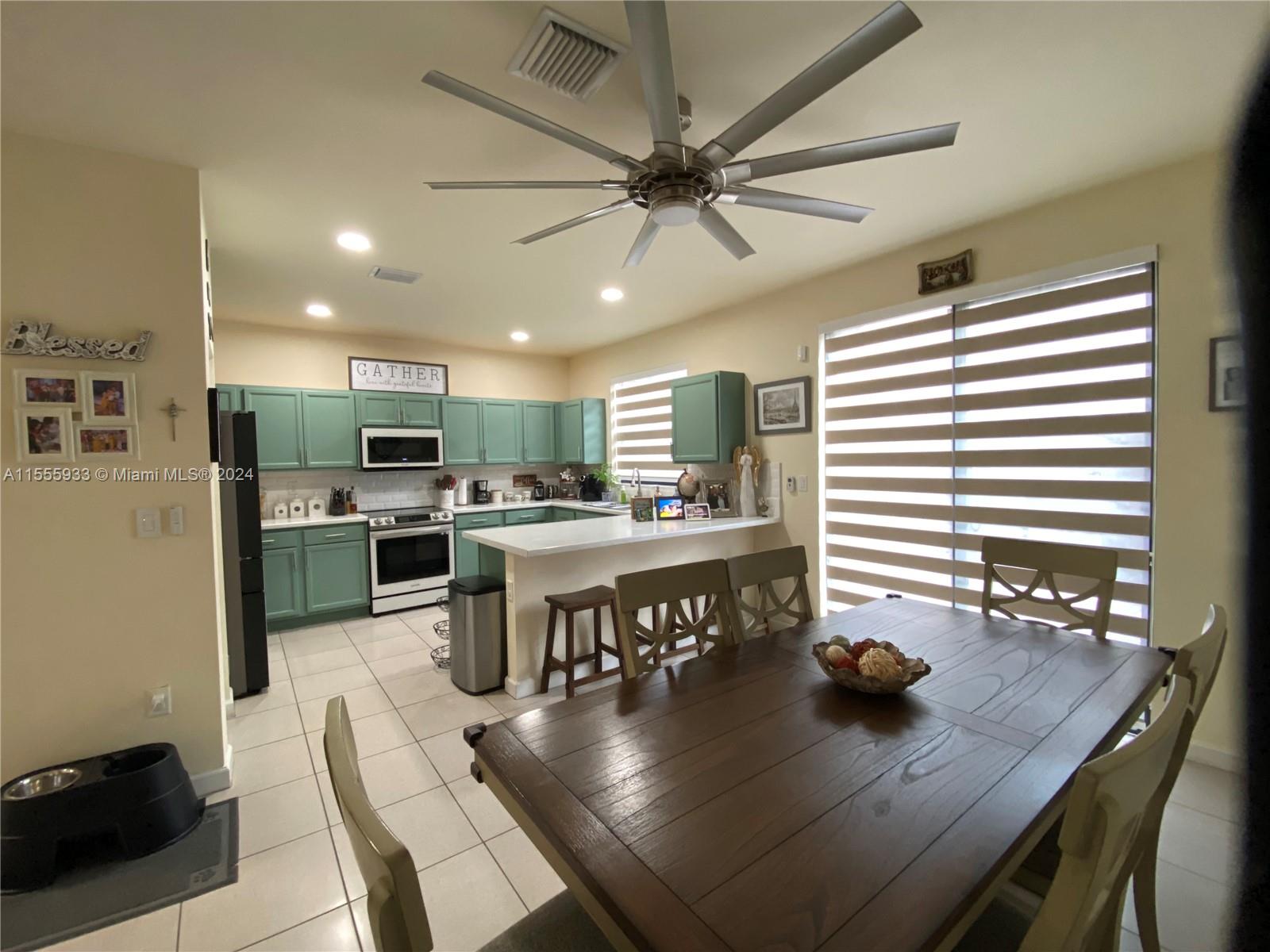 11430 SW 252nd Ter, Homestead, Florida 33032, 3 Bedrooms Bedrooms, ,2 BathroomsBathrooms,Residential,For Sale,11430 SW 252nd Ter,A11555933