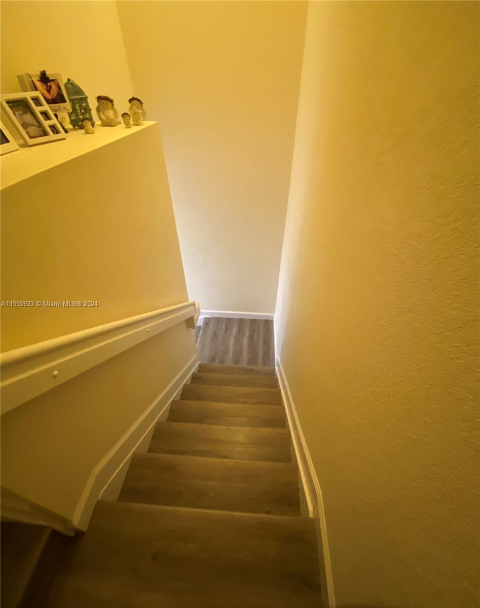 11430 SW 252nd Ter, Homestead, Florida 33032, 3 Bedrooms Bedrooms, ,2 BathroomsBathrooms,Residential,For Sale,11430 SW 252nd Ter,A11555933