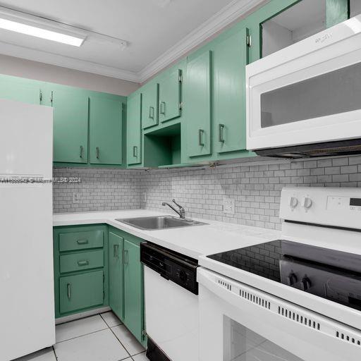 3625 N Country Club Dr 408, Aventura, Florida 33180, 2 Bedrooms Bedrooms, ,2 BathroomsBathrooms,Residential,For Sale,3625 N Country Club Dr 408,A11556042