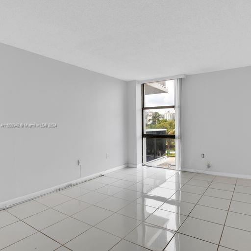 3625 N Country Club Dr 408, Aventura, Florida 33180, 2 Bedrooms Bedrooms, ,2 BathroomsBathrooms,Residential,For Sale,3625 N Country Club Dr 408,A11556042