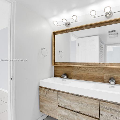 3625 N Country Club Dr 408, Aventura, Florida 33180, 2 Bedrooms Bedrooms, ,2 BathroomsBathrooms,Residential,For Sale,3625 N Country Club Dr 408,A11556042