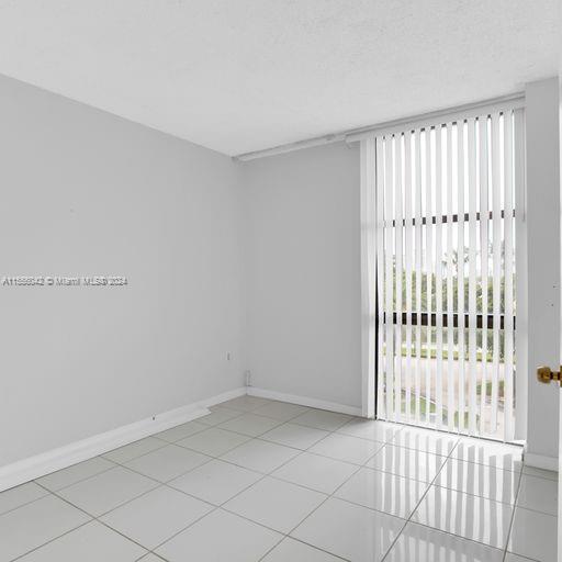 3625 N Country Club Dr 408, Aventura, Florida 33180, 2 Bedrooms Bedrooms, ,2 BathroomsBathrooms,Residential,For Sale,3625 N Country Club Dr 408,A11556042