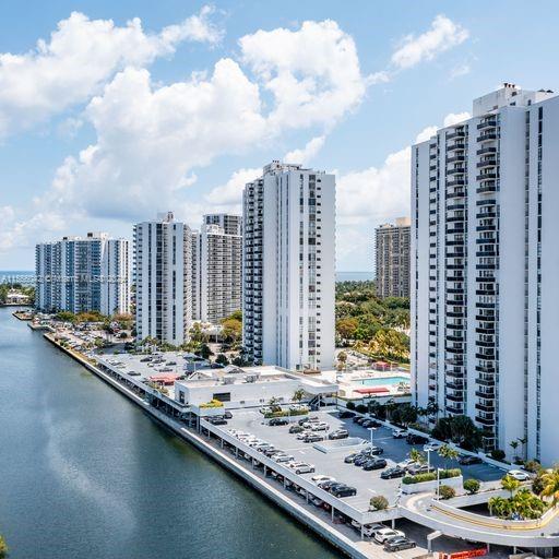 3625 N Country Club Dr 408, Aventura, Florida 33180, 2 Bedrooms Bedrooms, ,2 BathroomsBathrooms,Residential,For Sale,3625 N Country Club Dr 408,A11556042