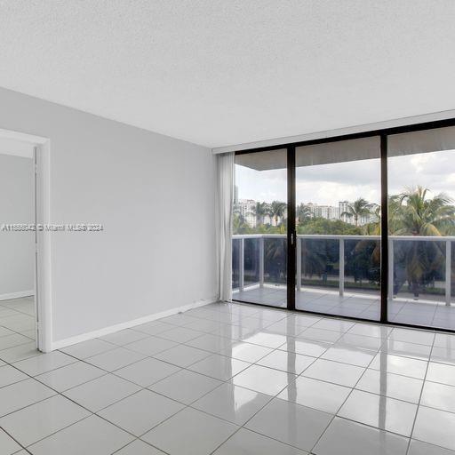 3625 N Country Club Dr 408, Aventura, Florida 33180, 2 Bedrooms Bedrooms, ,2 BathroomsBathrooms,Residential,For Sale,3625 N Country Club Dr 408,A11556042