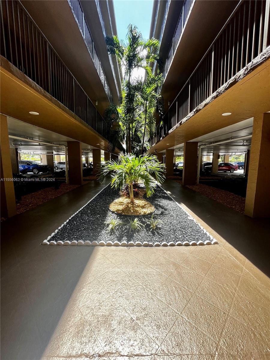 8020 Hampton Blvd 209, North Lauderdale, Florida 33068, 2 Bedrooms Bedrooms, ,2 BathroomsBathrooms,Residential,For Sale,8020 Hampton Blvd 209,A11556063