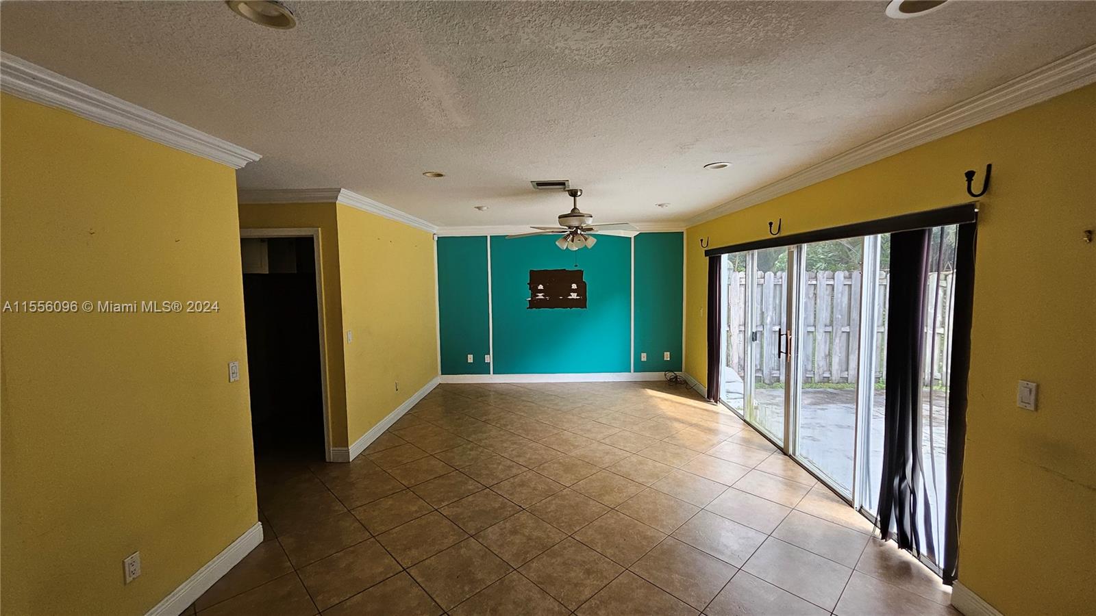 Listing Photo 8